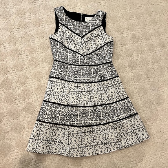 Jessica Simpson Dress - size 2 - Picture 1 of 6